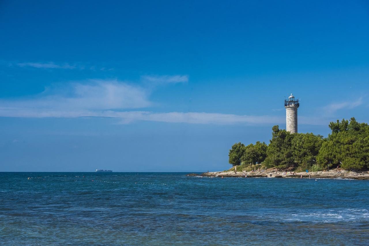 Villas Faro Basanija Exterior photo